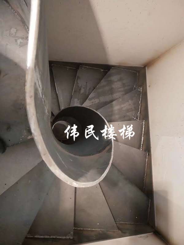 湖州旋轉樓梯秀起來