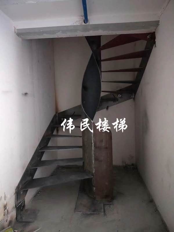 湖州旋轉樓梯秀起來