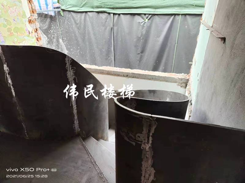 杭州旋轉樓梯讓月桂花園更漂亮