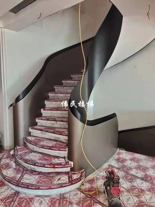 杭州旋轉鋼架樓梯質感就是好